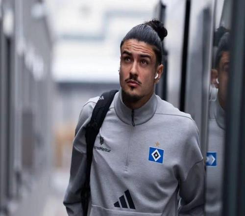 乔治娜时装,周惊艳亮相,罗同框展露,NG体育官网,NG,SPORTS,NG体育中国官网,NG,Sports体育平台,NG体育服务